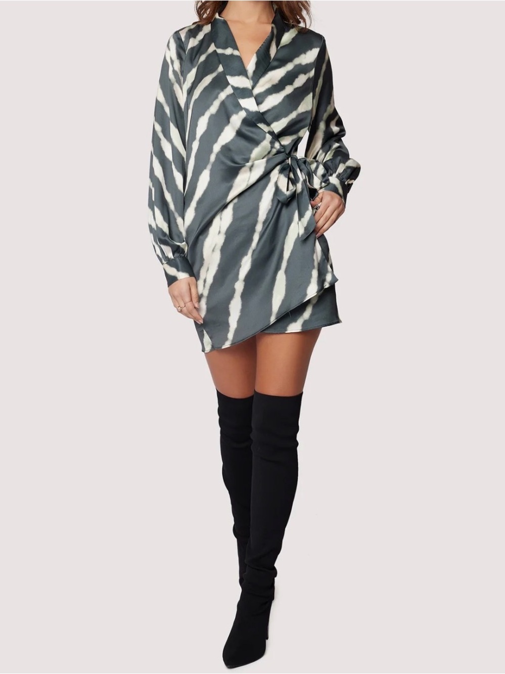 Lost + Wander Serra Elisa Tie-Waist Wrap Mini Dress in Slate Gray and Cream
